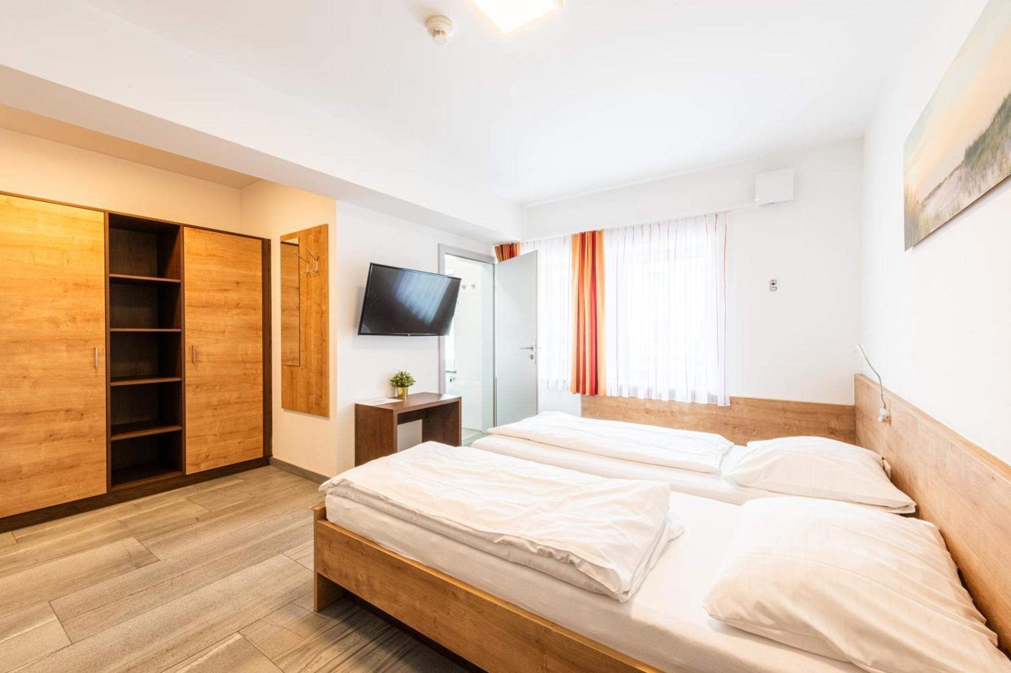 Wels Inn Hotel Екстер'єр фото